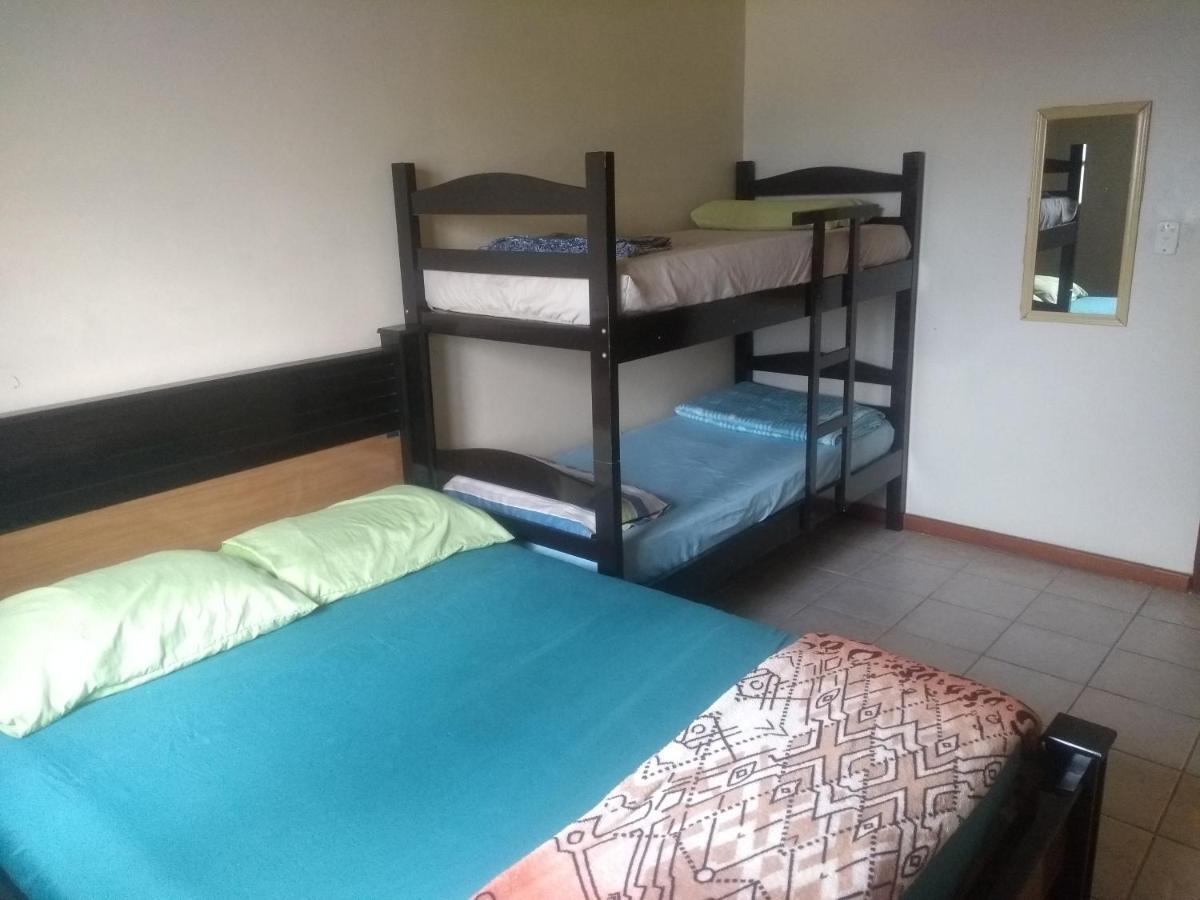 Casa Com 2 Quartos Em Condominio 卡波布里奥 外观 照片
